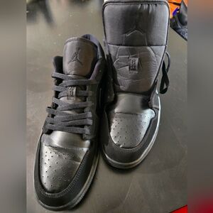 2015Air Jordan 1 Retro Low 'Triple Black'